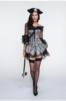 Long corset argenté de style pirate agrémenté de tulle noir